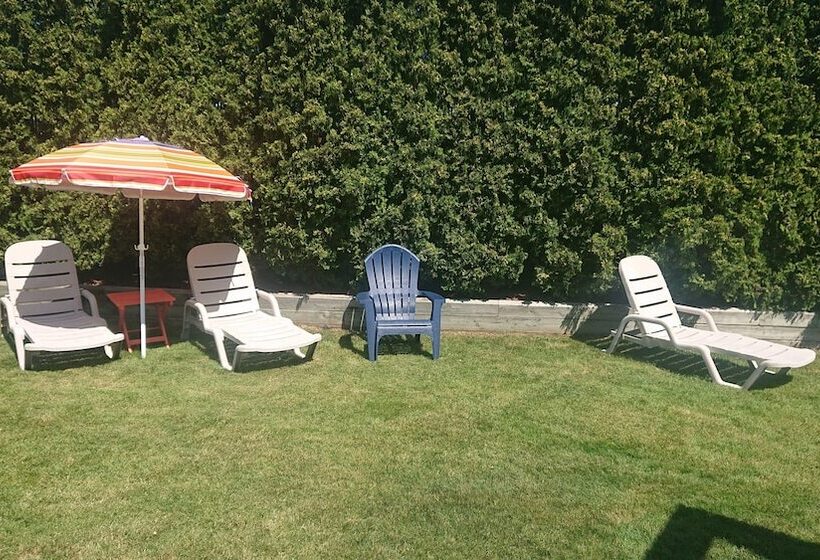 家庭间, Cocusa Motel