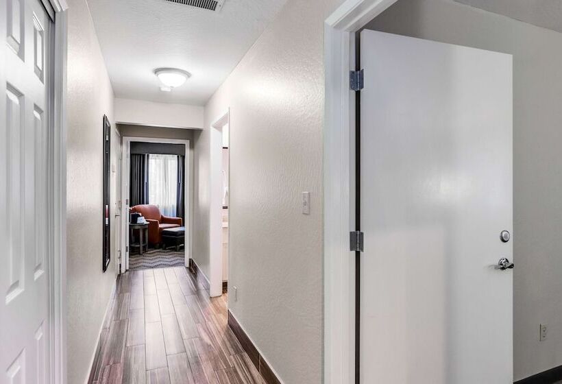 スイート, Best Western Plus Sonora Oaks Hotel And Conference Center