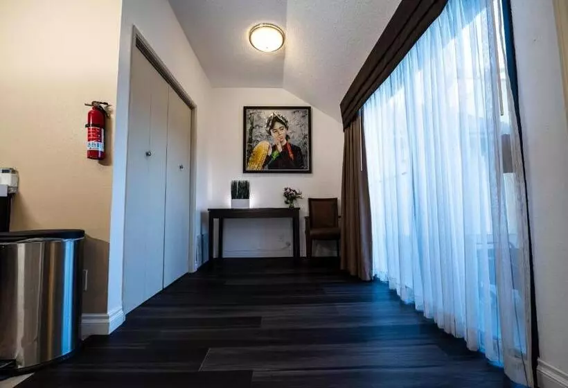 سوئیت اجرایی با تخت کینگ, Best Western Westminster Inn