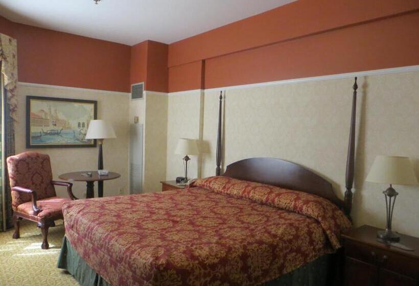 اتاق استاندارد با تخت بزرگ, Carleton Of Oak Park