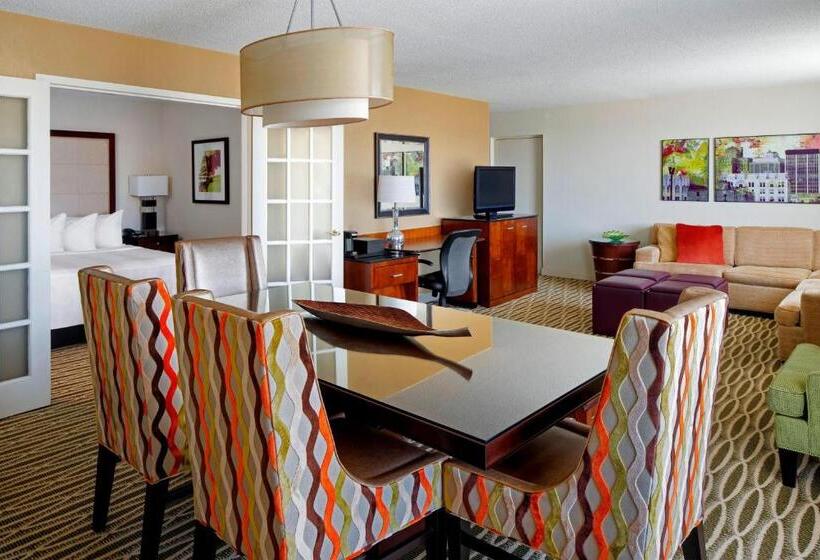 스위트 킹사이즈 침대, Charleston Marriott Town Center