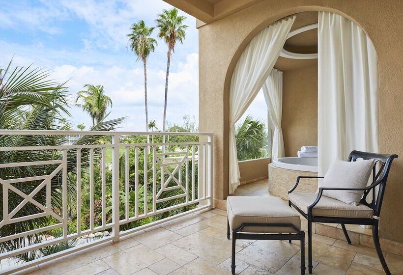 מיטת קינג בסוויטה, Cheeca Lodge & Spa
