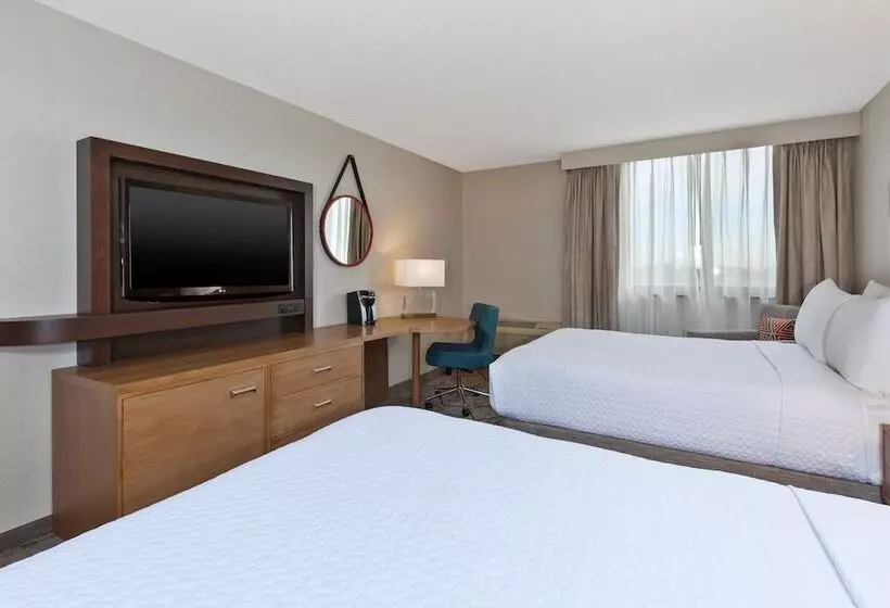 اتاق استاندارد با 2 تخت دوبل, Crowne Plaza Columbus North   Worthington, An Ihg