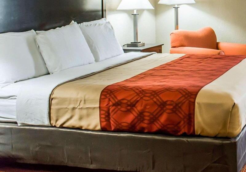 Стандартный Номер Кровать Кинг, Econo Lodge Burlington I40