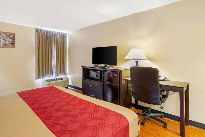 Стандартный Номер Кровать Кинг, Econo Lodge Burlington I40