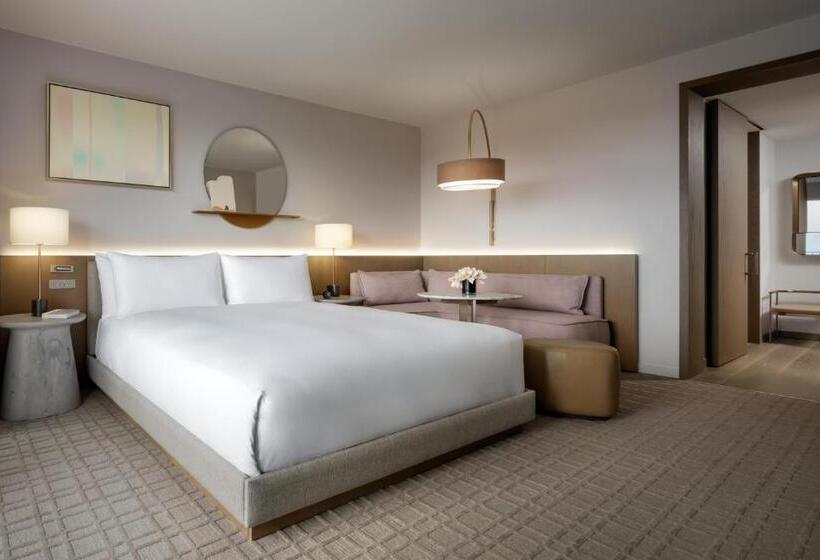 غرفة ديلوكس سرير كينج ذات إطلالة, Fairmont Century Plaza Los Angeles