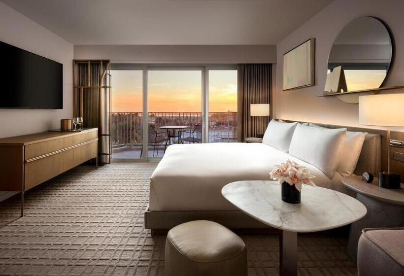 Номер Deluxe Кровать Кинг с Видом, Fairmont Century Plaza Los Angeles
