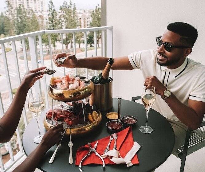 غرفة ديلوكس ذات إطلالة, Fairmont Century Plaza Los Angeles