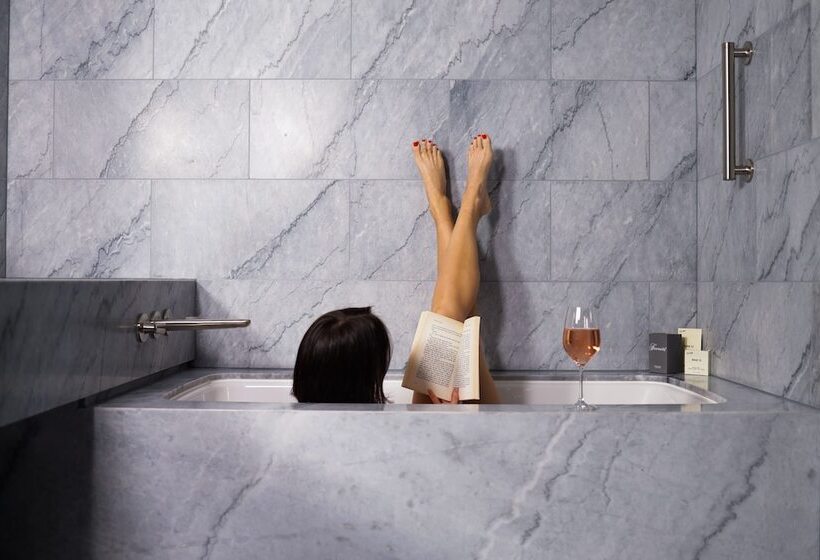 Люкс Адаптированный для Инвалидов, Fairmont Century Plaza Los Angeles