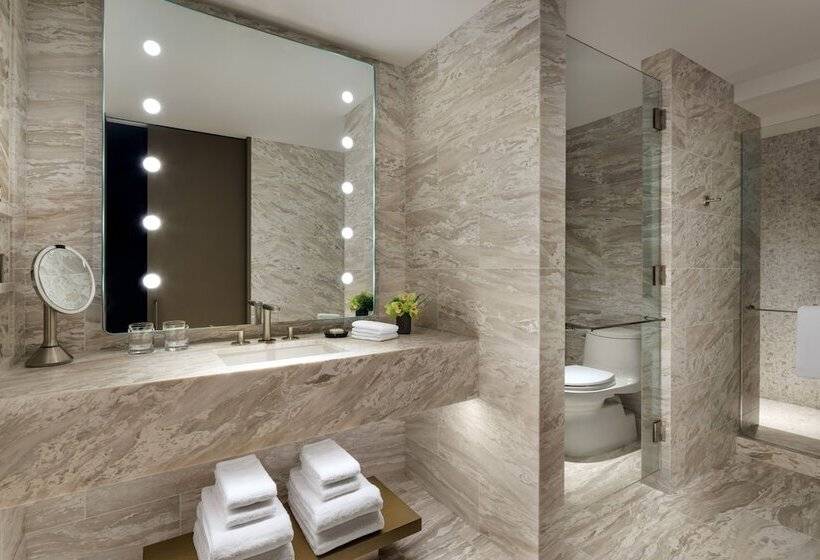 جناح سرير كينج, Fairmont Century Plaza Los Angeles