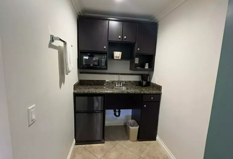 اتاق لوکس, Garden Inn And Suites Glendora