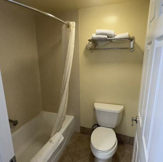 디럭스 룸, Garden Inn And Suites Glendora