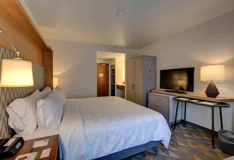 اتاق استاندارد, Holiday Inn Salem, An Ihg