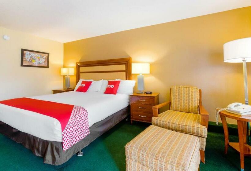 스탠다드 룸 킹사이즈 침대, OYO Lebanon MO I-44