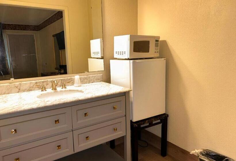 Стандартный Номер Кровать Кинг, River Forest Inn