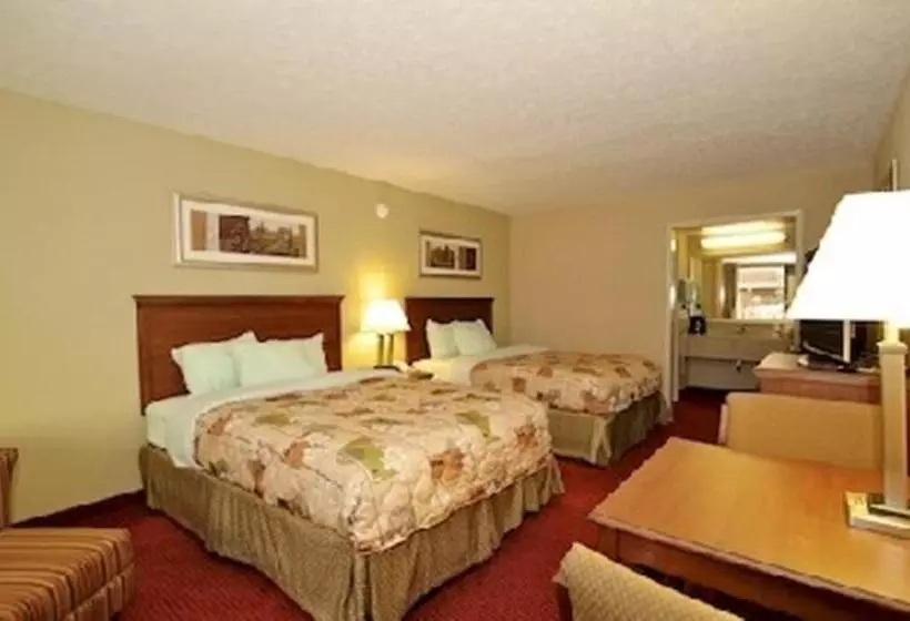 ２ダブルベッドのスタンダードルーム, Springfield Inn Tn