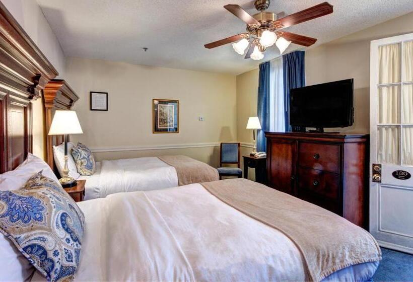 غرفه قياسيه سريرين مزدوجين, St. Pierre French Quarter