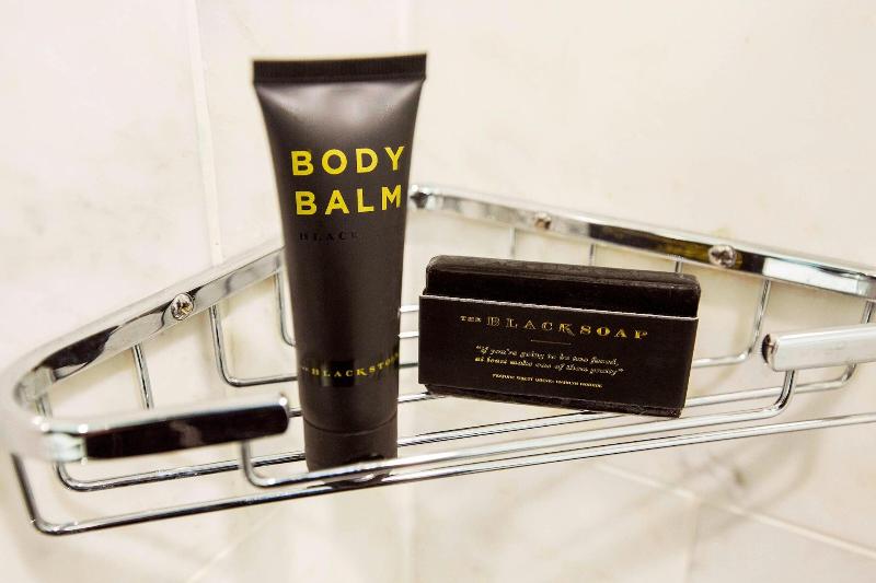 اتاق استاندارد با چشم‌انداز دریاچه, The Blackstone, Autograph Collection