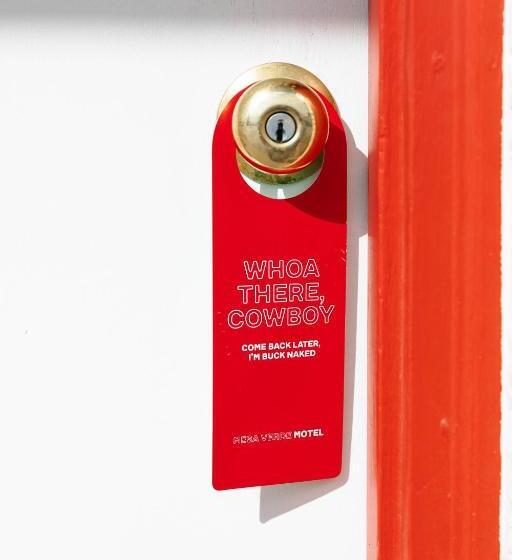 غرفة قياسية سرير ملكى, Mesa Verde Motel