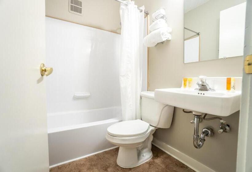 غرفة قياسية سرير كينج, The Inn At Bolton Valley