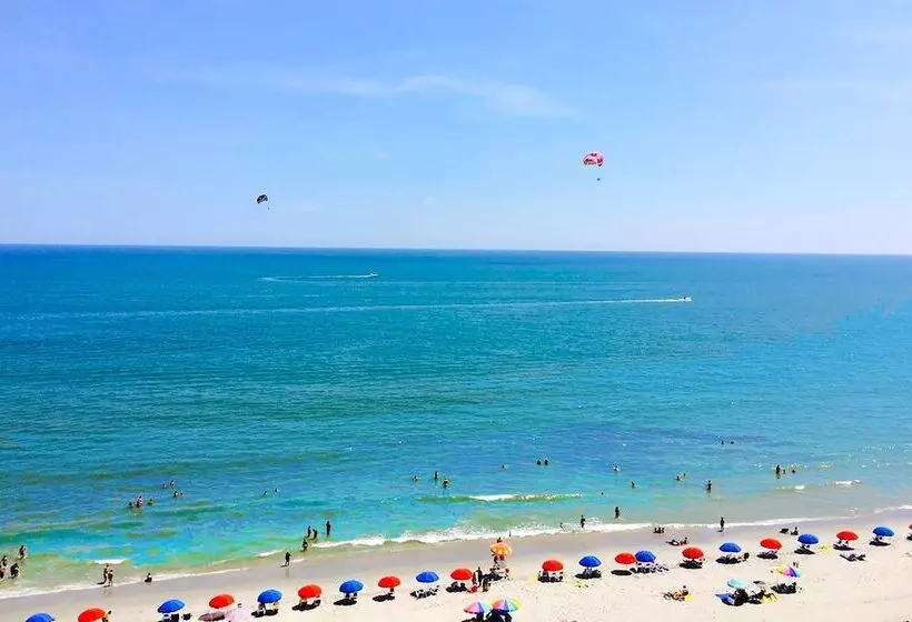 سوییت با چشم‌انداز دریا, Coral Beach Resort