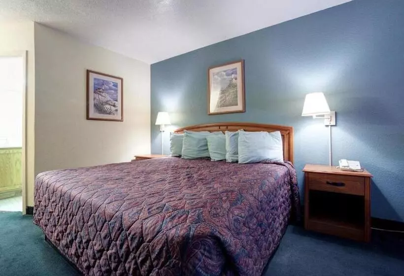 キングサイズベッドのスタンダードルーム, Americas Best Value Inn Florida Turnpike & I95