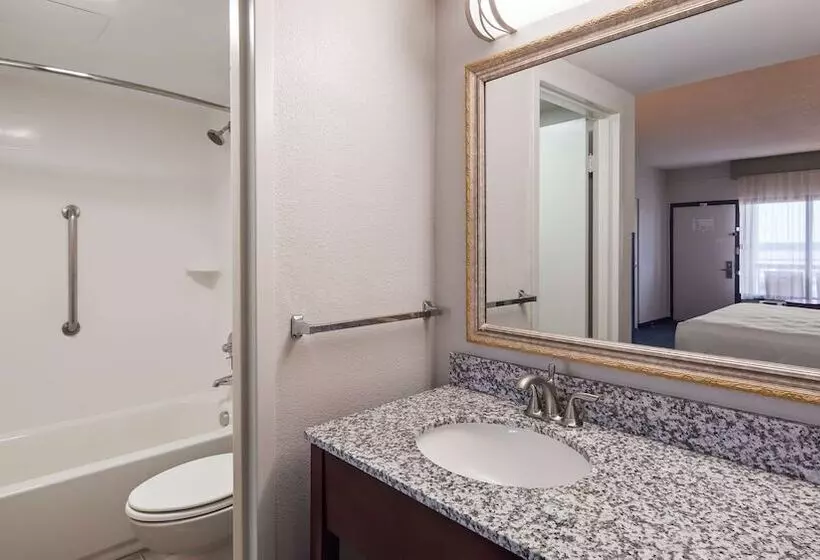 ２ダブルベッドのスタンダードルーム, Best Western Kent Narrows Inn