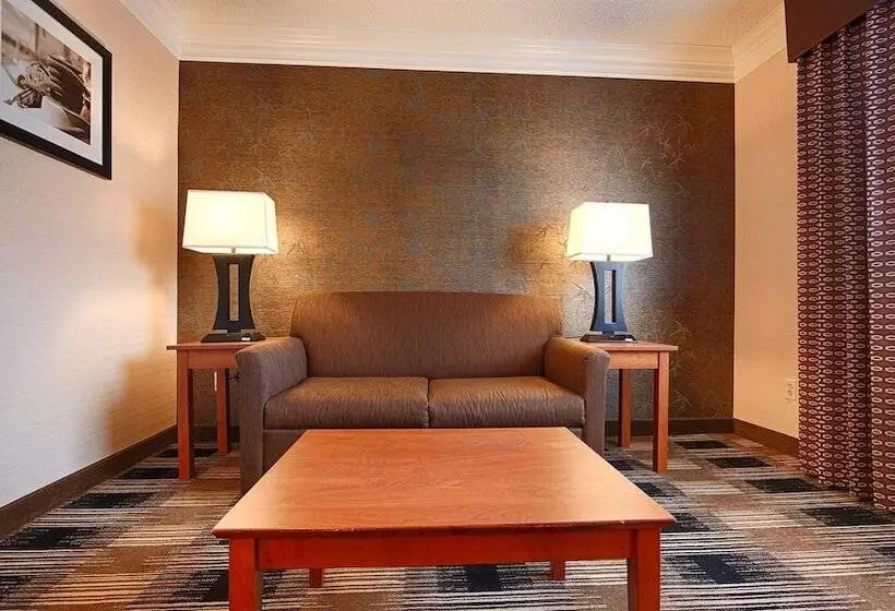 スイート, Best Western Inn At The Rochester Airport