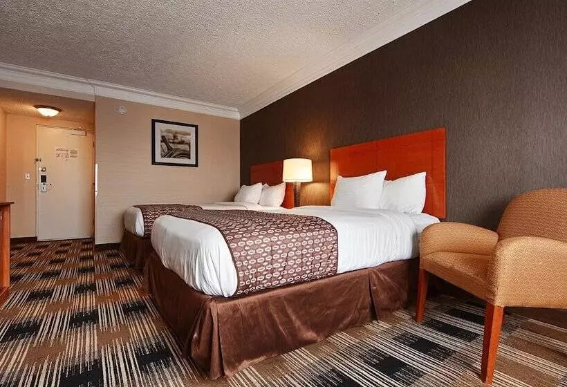２ダブルベッドのスタンダードルーム, Best Western Inn At The Rochester Airport