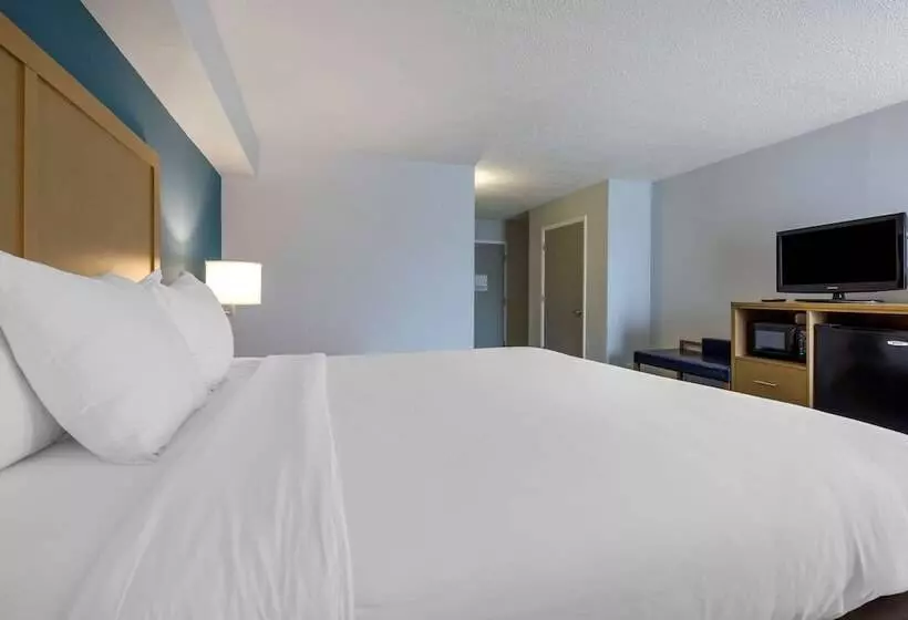 Standard-invahuone King-vuode, Comfort Inn & Suites Alexandria West