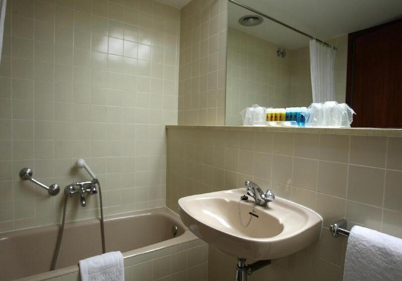 Номер Deluxe, Comfort Inn & Suites Alexandria West