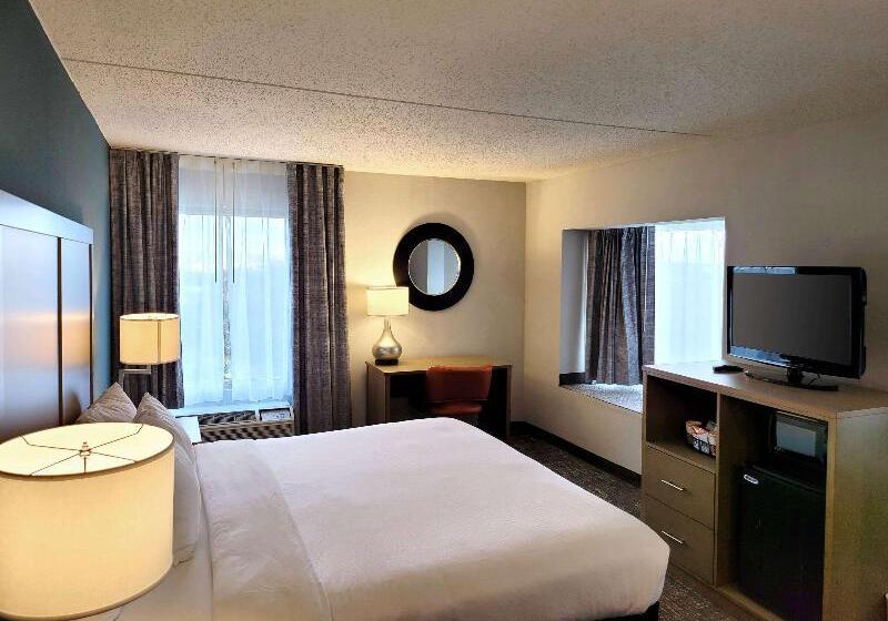 Люкс Кровать Кинг, Comfort Inn & Suites Alexandria West