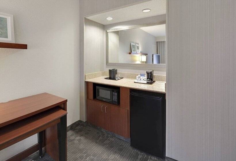 Люкс, Courtyard Atlanta Marietta/i75 North