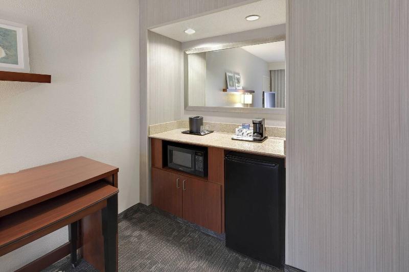 Люкс Кровать Кинг, Courtyard Atlanta Marietta/i75 North