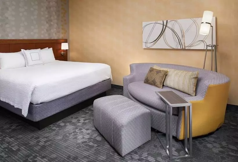 سوییت, Courtyard By Marriott Lexington North