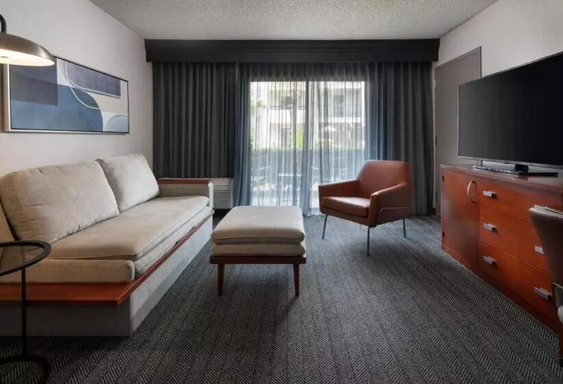 Sviitti King-vuode, Courtyard By Marriott Fresno