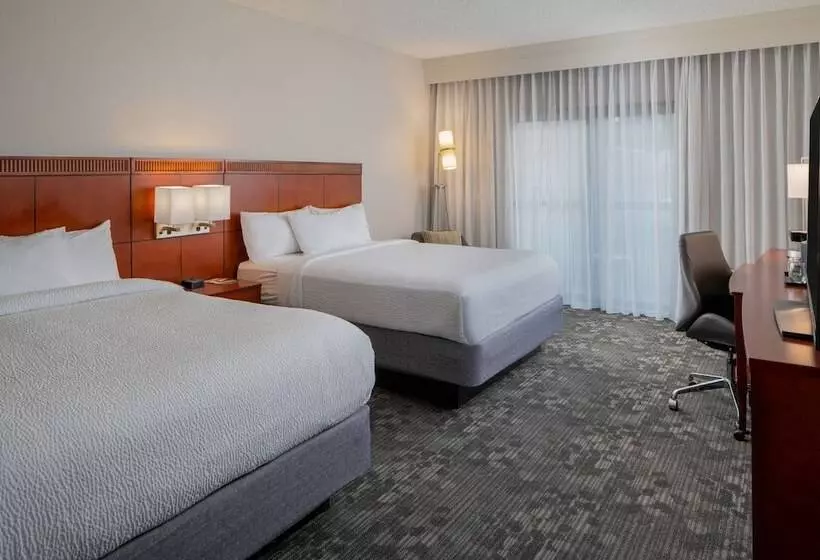 2ダブルベッドのスタンダードルーム, Courtyard By Marriott Nashville Airport