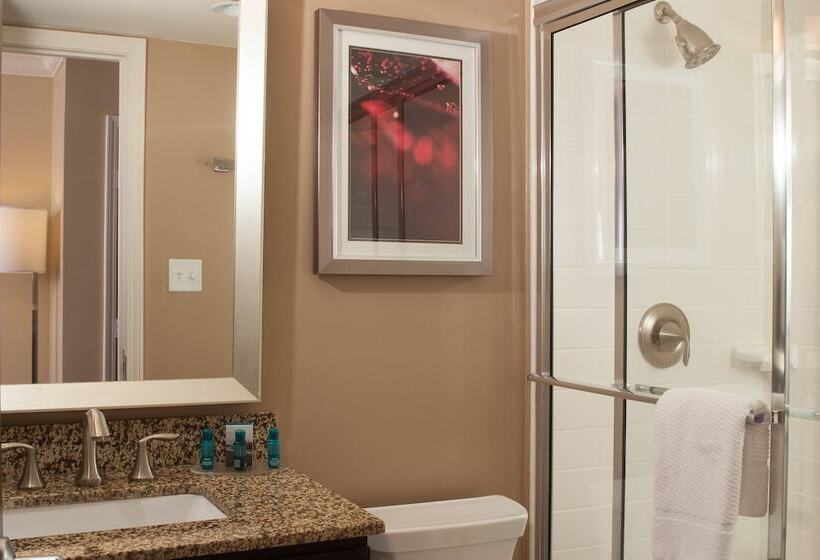 주니어 스위트, Delta Hotels By Marriott Orlando Lake Buena Vista