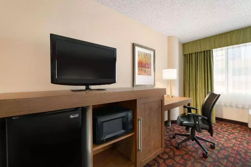 キングサイズベッドのスタンダードルーム, Hampton Inn Denver West Federal Center