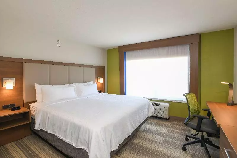 スイート, Holiday Inn Express Hotel & Suites Richwood   Cincinnati South, An Ihg