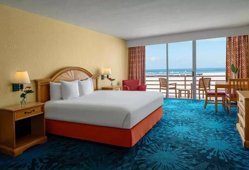 キングサイズベッドのデラックスルーム, Dolphin Beach Resort