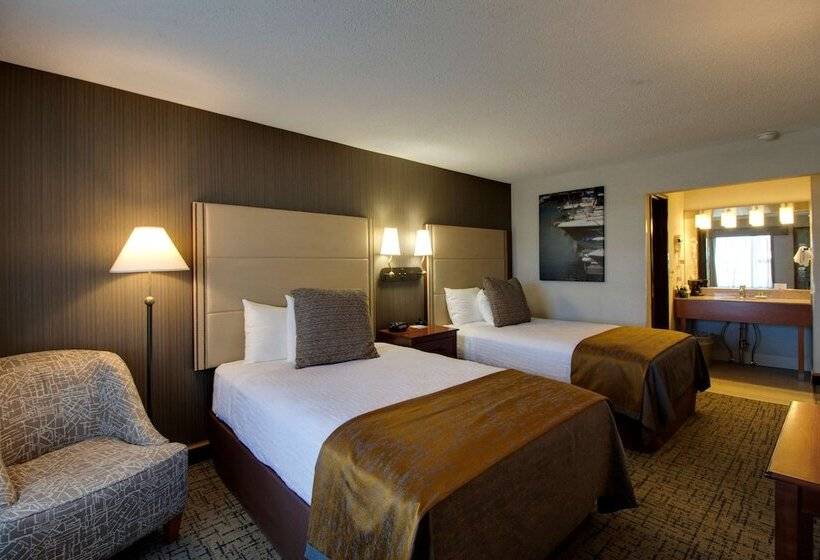 Номер Стандарт 2 Двуспальные Кровати, Best Western Harbour Pointe Lakefront