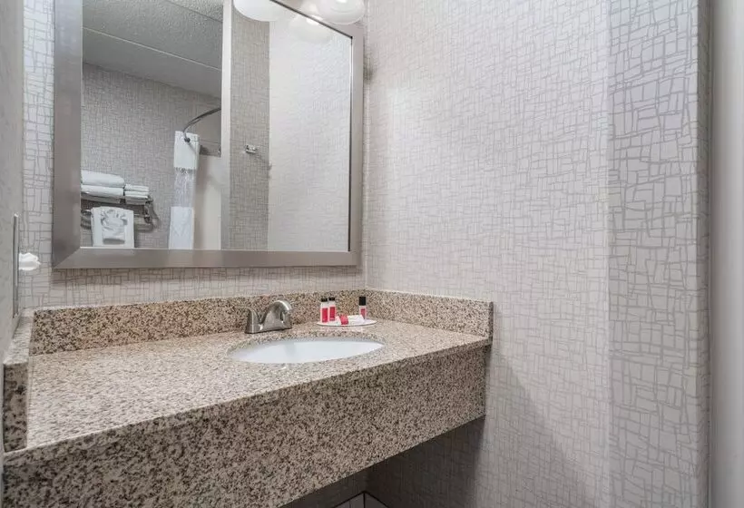 اتاق کلاس بیزنس, Days Hotel By Wyndham University Ave Se