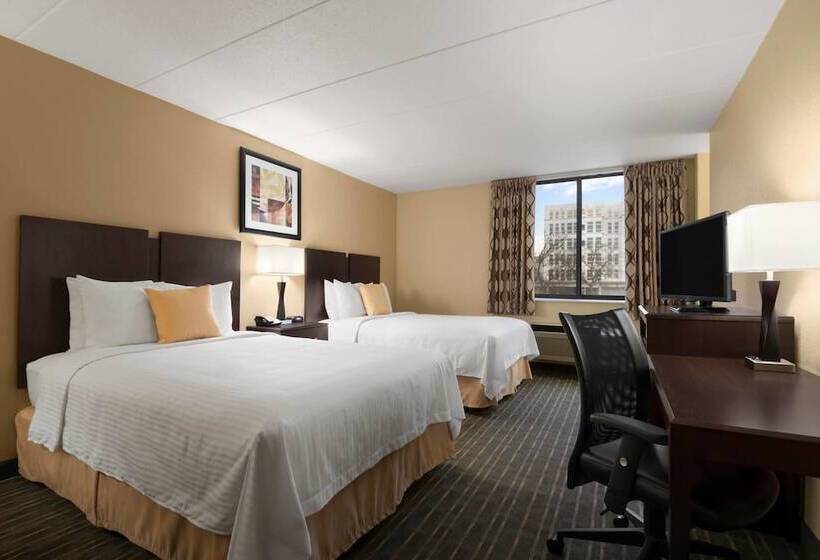 스탠다드 룸 더블 침대 2개, Days Hotel By Wyndham University Ave Se