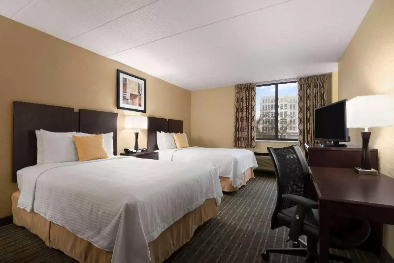 اتاق استاندارد, Days Hotel By Wyndham University Ave Se