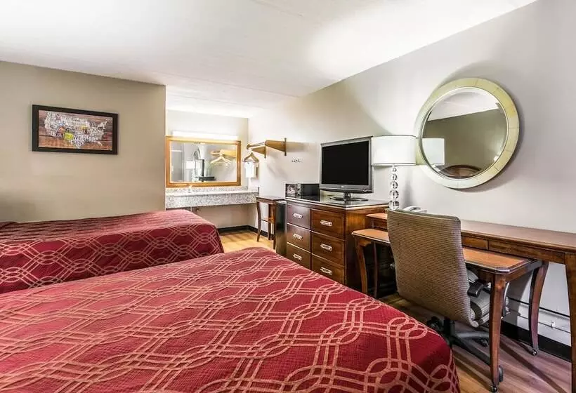 اتاق استاندارد با 2 تخت دوبل, Econo Lodge North