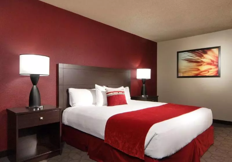 اتاق استاندارد با تخت بزرگ, Edgewater Hotel & Casino Resort