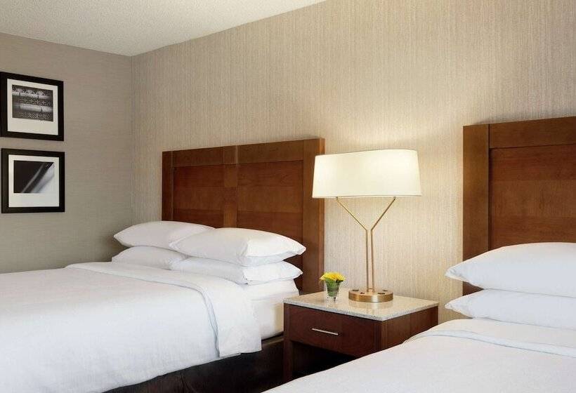 غرفه قياسيه سريرين مزدوجين, Embassy Suites By Hilton Santa Ana Orange County Airport