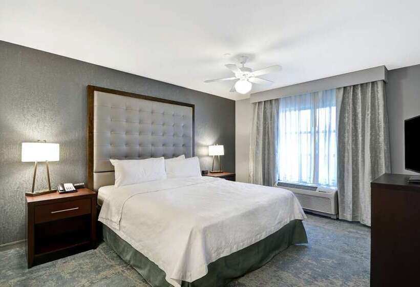 غرفة قياسية, Embassy Suites Corpus Christi