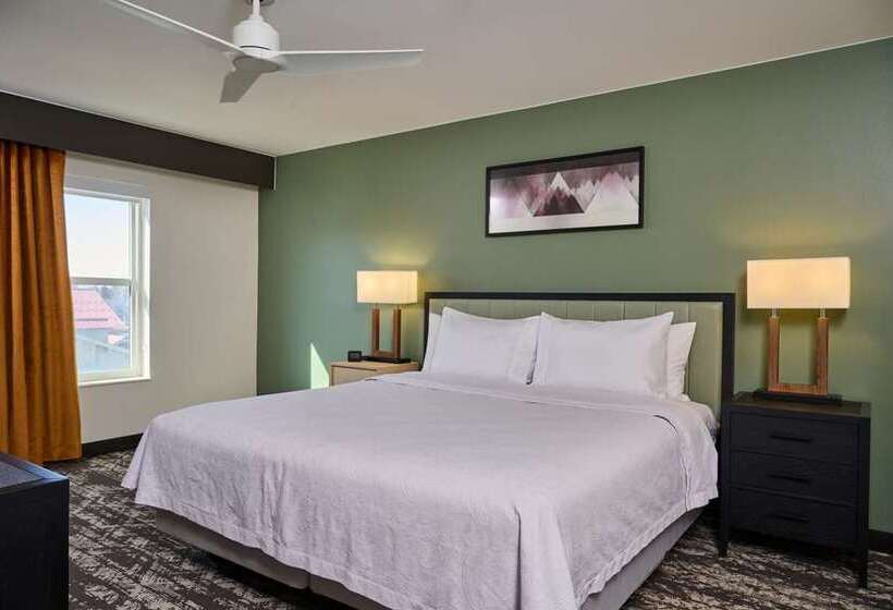 غرفة قياسية, Embassy Suites Corpus Christi